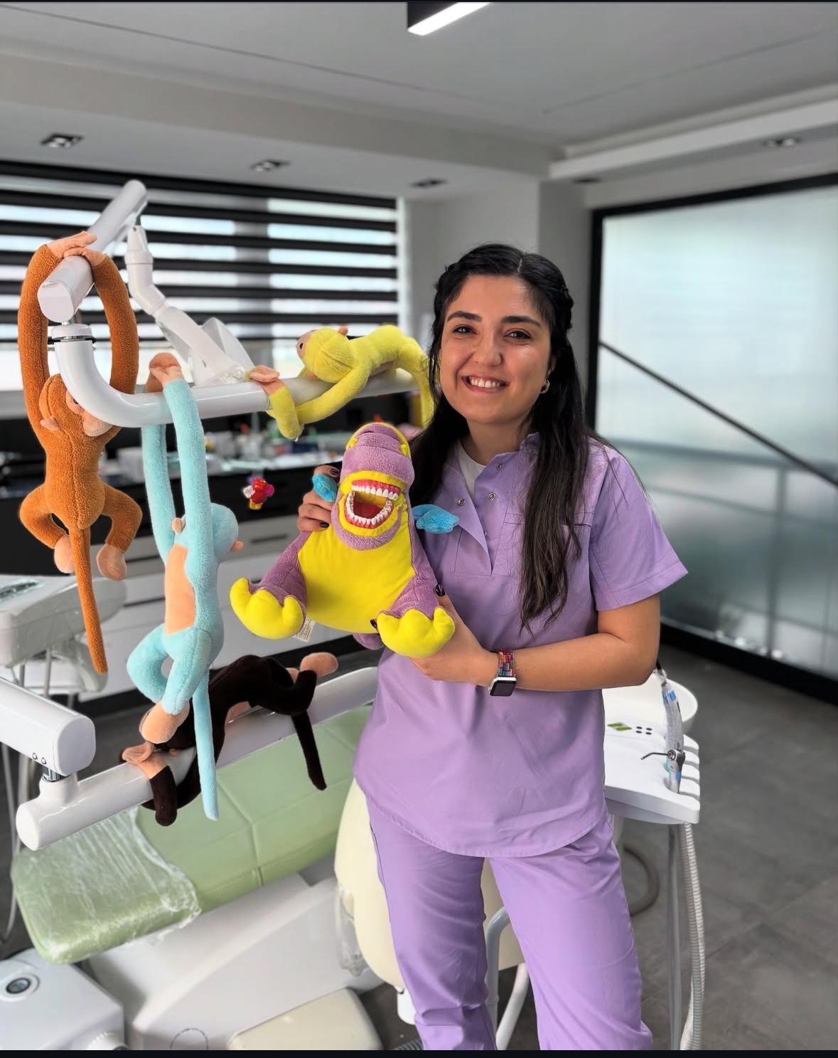 Çocuk Diş hekimi Büşra Mutlu